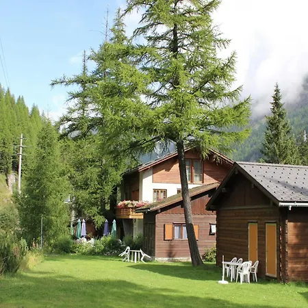 Domek alpejski In Valais Near Lift & Valley Saas-Balen