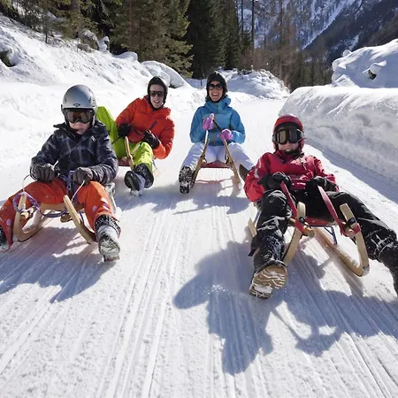 In Valais Near Lift & Valley シャレー Saas-Balen
